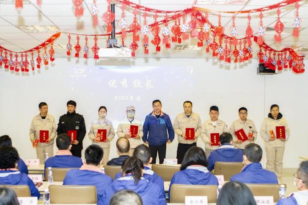 拼搏缔造战绩，协同成就未来(图10)